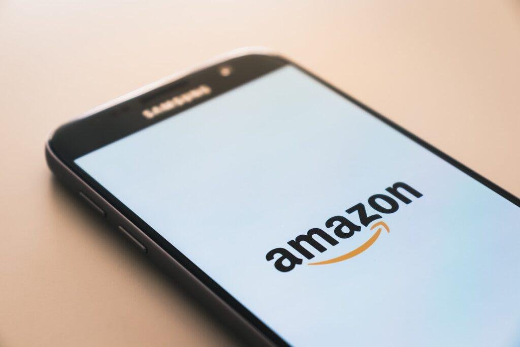 Amazon USA: A Shopper's Paradise - sTechPedia